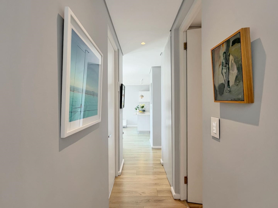 2 Bedroom Property for Sale in Green Point Western Cape